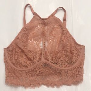 Victoria’s Secret very sexy unlined plunge bra 32C